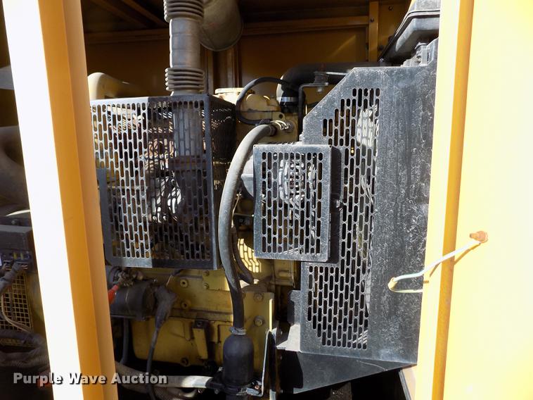 image for item FH9052 2007 Caterpillar C4.4 generator