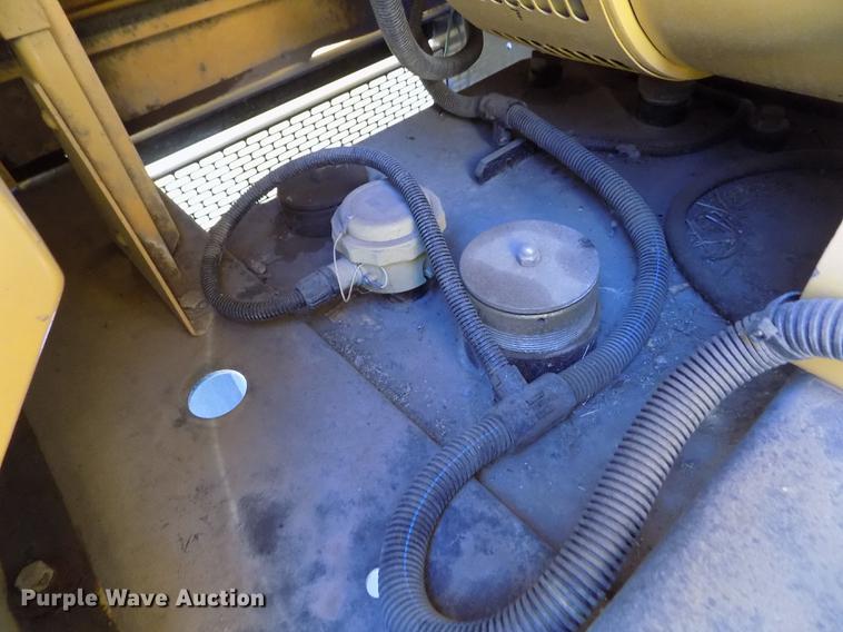 image for item FH9052 2007 Caterpillar C4.4 generator