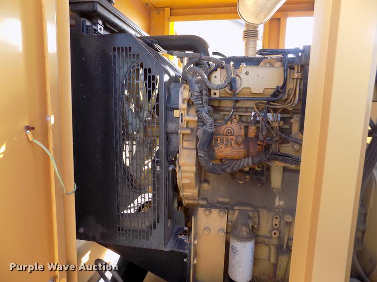 image for item FH9052 2007 Caterpillar C4.4 generator