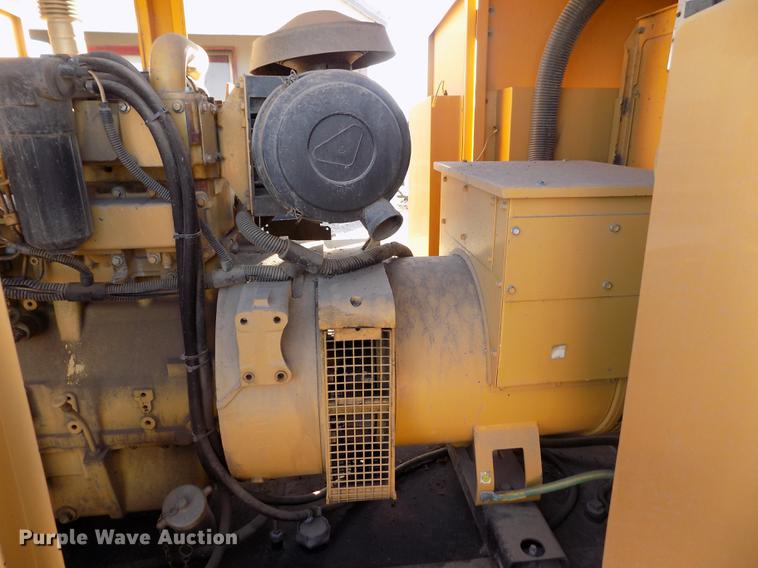 image for item FH9052 2007 Caterpillar C4.4 generator