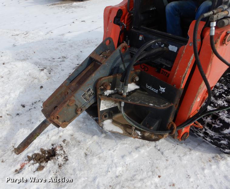 image for item FI9550 Bobcat 2560 skid steer breaker