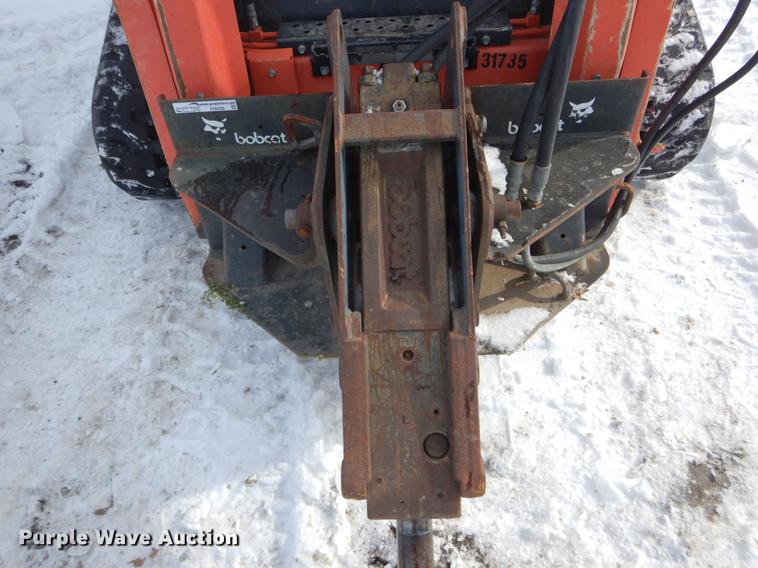 image for item FI9550 Bobcat 2560 skid steer breaker