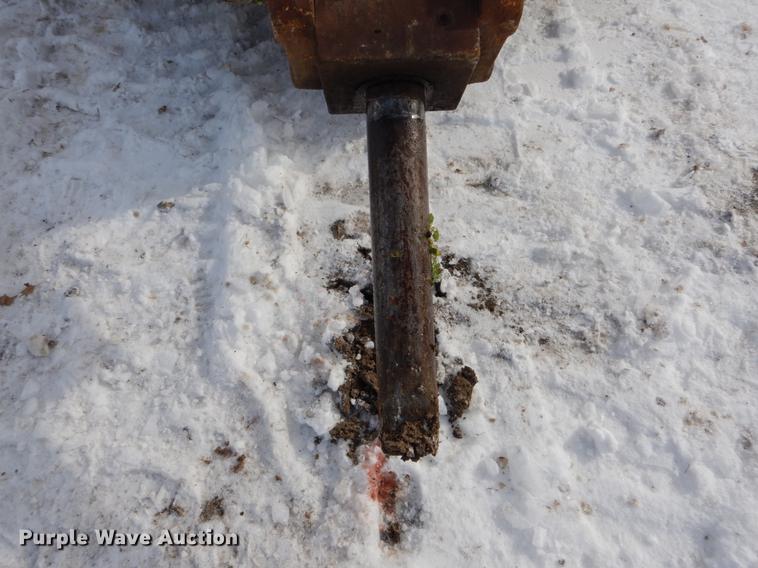 image for item FI9550 Bobcat 2560 skid steer breaker