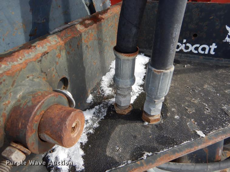 image for item FI9550 Bobcat 2560 skid steer breaker