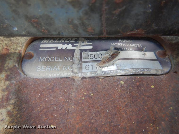 image for item FI9550 Bobcat 2560 skid steer breaker