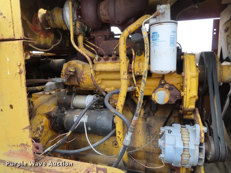 image for item L1493 1974 Caterpillar 950 wheel loader