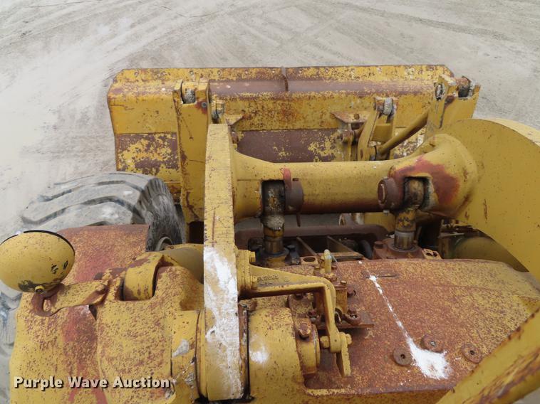 image for item L1493 1974 Caterpillar 950 wheel loader