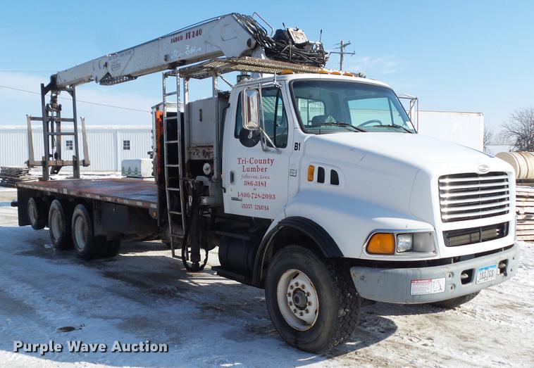 image for item L5735 2000 Sterling LT9500 crane truck