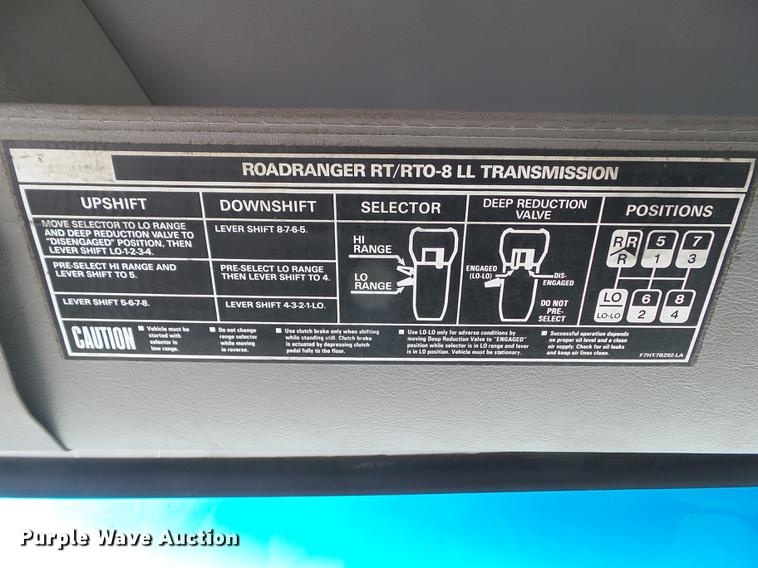 image for item L5735 2000 Sterling LT9500 crane truck