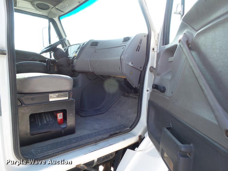 image for item L5735 2000 Sterling LT9500 crane truck