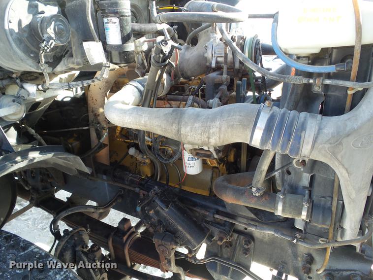 image for item L5735 2000 Sterling LT9500 crane truck