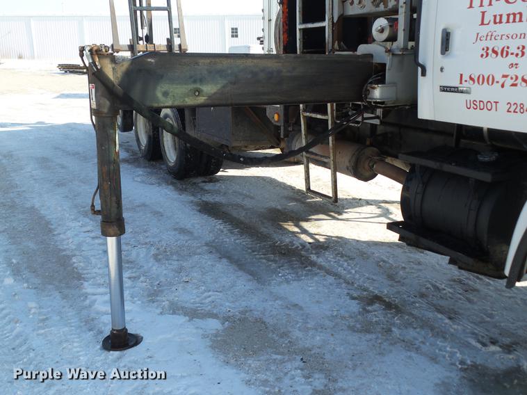 image for item L5735 2000 Sterling LT9500 crane truck