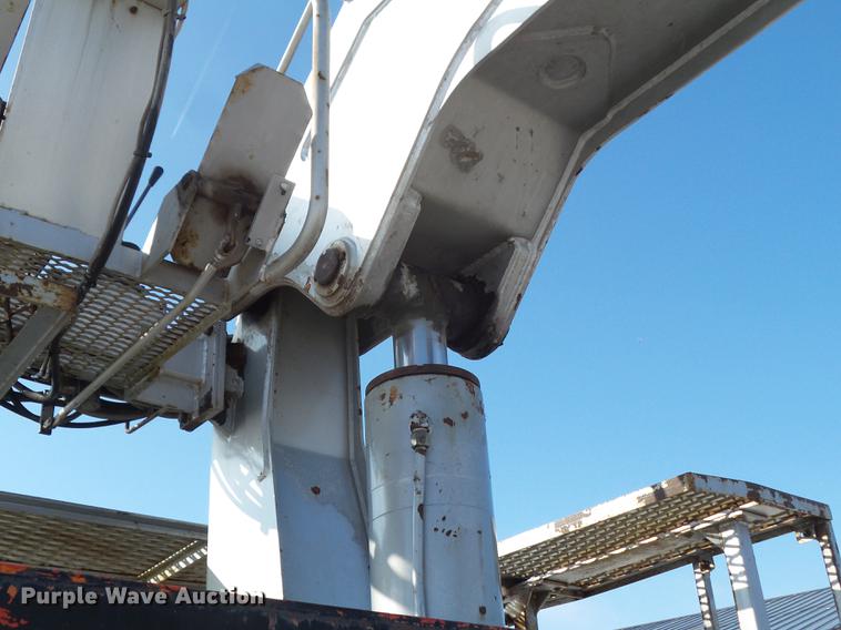 image for item L5735 2000 Sterling LT9500 crane truck