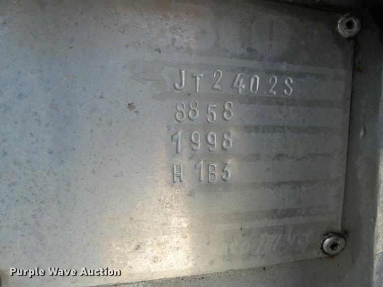 image for item L5735 2000 Sterling LT9500 crane truck