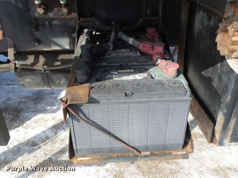 image for item L5735 2000 Sterling LT9500 crane truck