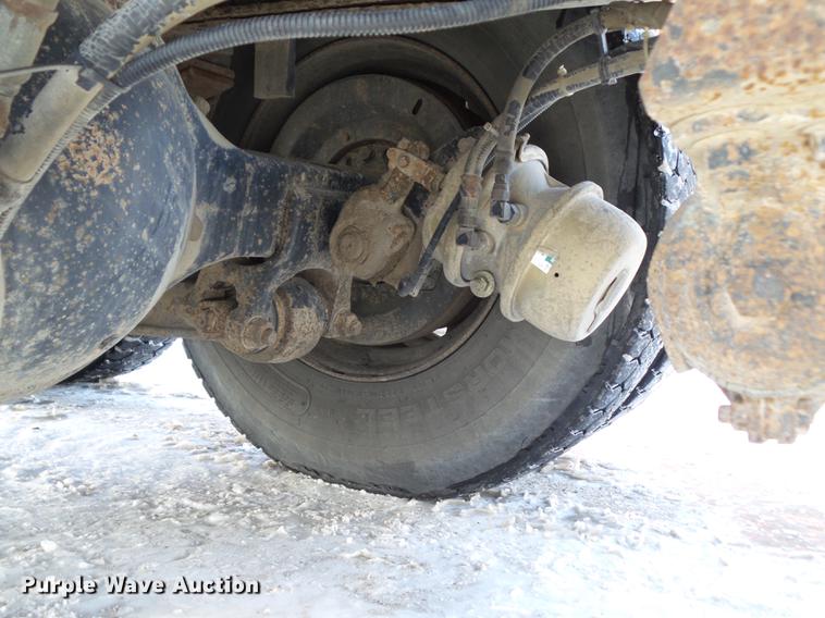 image for item L5735 2000 Sterling LT9500 crane truck