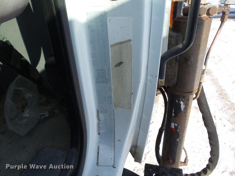 image for item L5735 2000 Sterling LT9500 crane truck