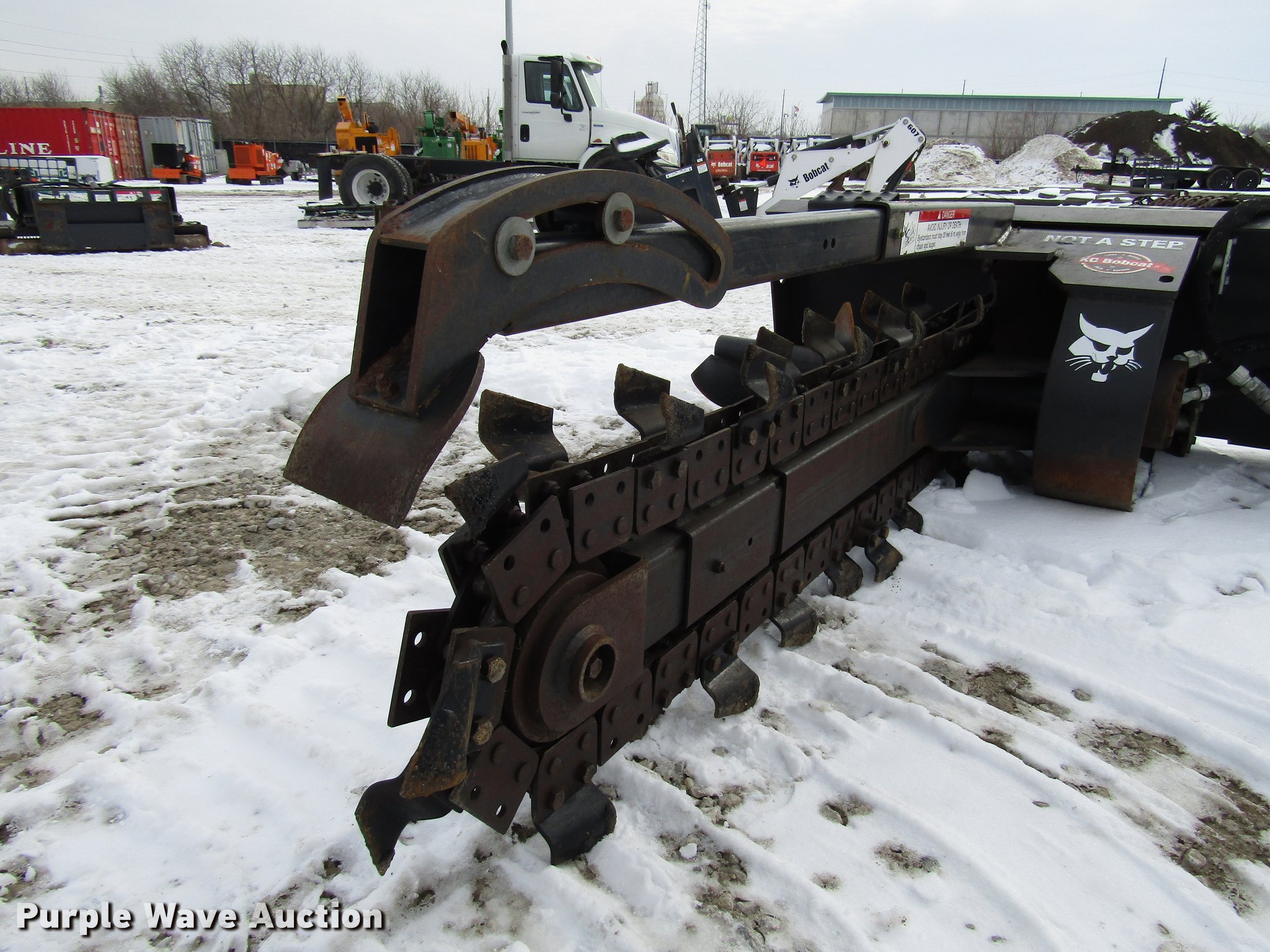 2017 Bobcat LT313 skid steer trencher in Olathe, KS Item DB6848 sold
