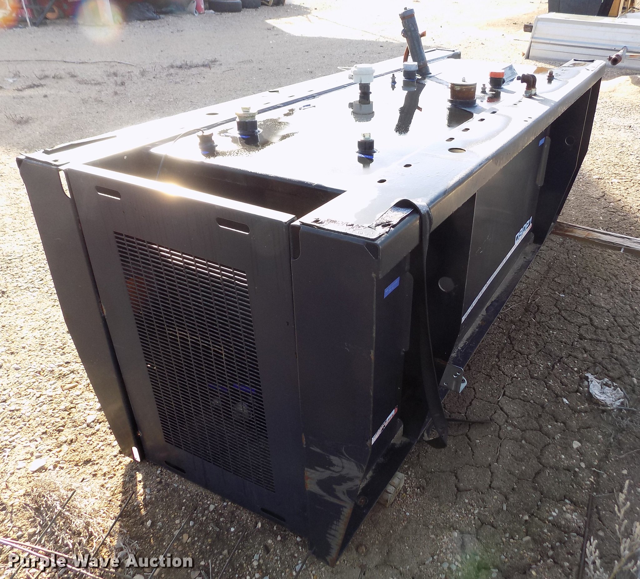 Caterpillar D90P1 Olympian generator fuel tank in Russell, KS Item