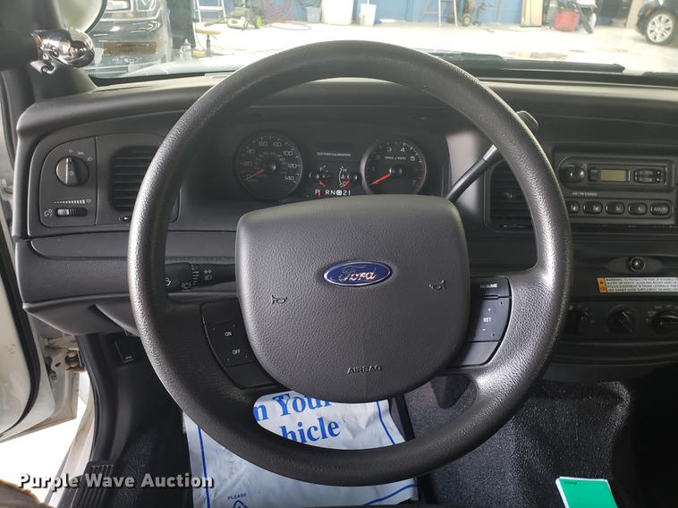 image for item AV9285 2010 Ford Crown Victoria Police Interceptor