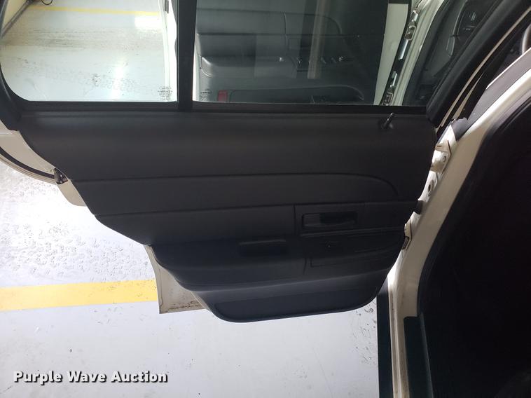 image for item AV9285 2010 Ford Crown Victoria Police Interceptor