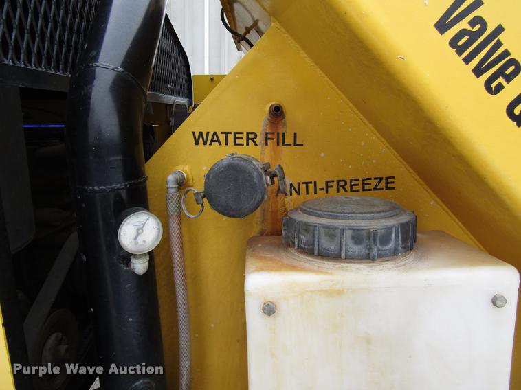 image for item DB6798 Hurco Spin Doctor vacuum