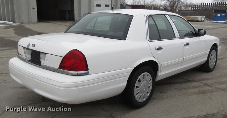 image for item DB6799 2006 Ford Crown Victoria Police Interceptor