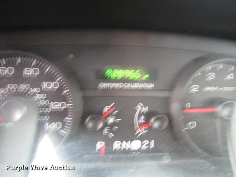 image for item DB6799 2006 Ford Crown Victoria Police Interceptor