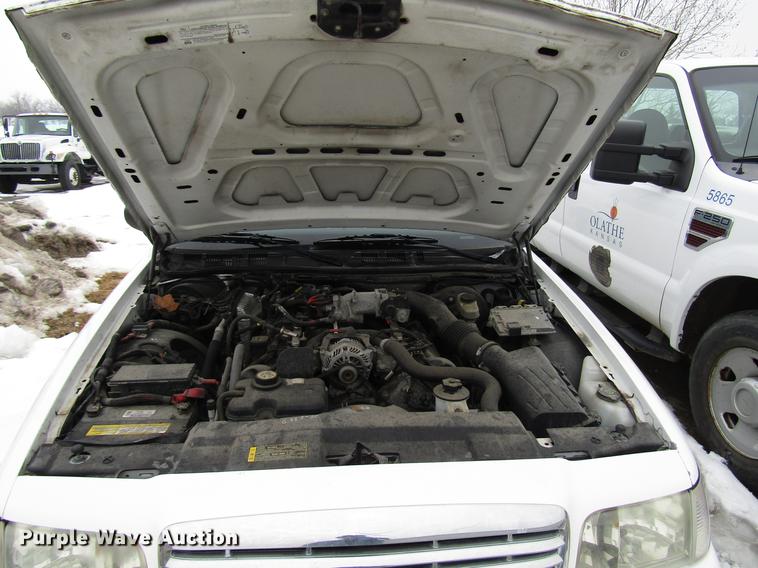 image for item DB6799 2006 Ford Crown Victoria Police Interceptor