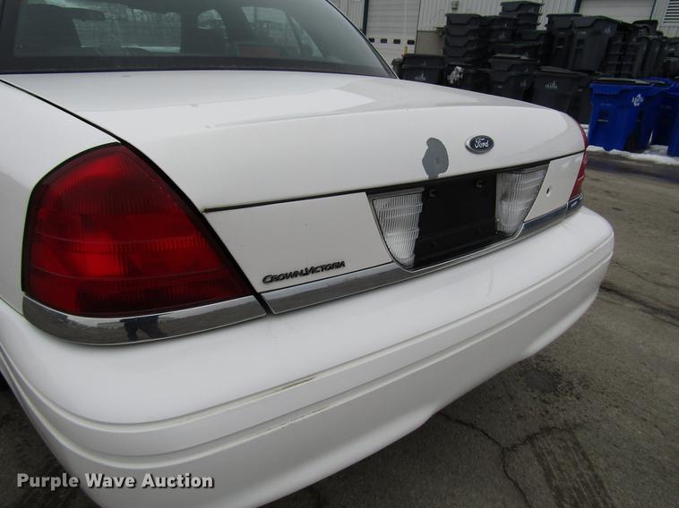 image for item DB6799 2006 Ford Crown Victoria Police Interceptor