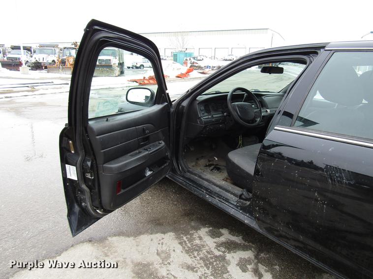 image for item DB6801 2011 Ford Crown Victoria Police Interceptor