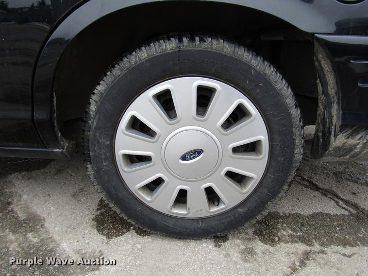 image for item DB6801 2011 Ford Crown Victoria Police Interceptor