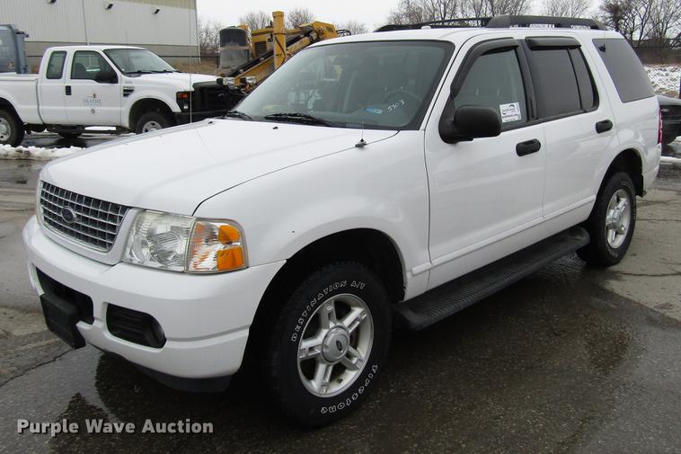 image for item DB6804 2005 Ford Explorer SUV