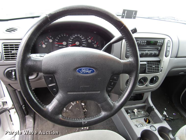 image for item DB6804 2005 Ford Explorer SUV
