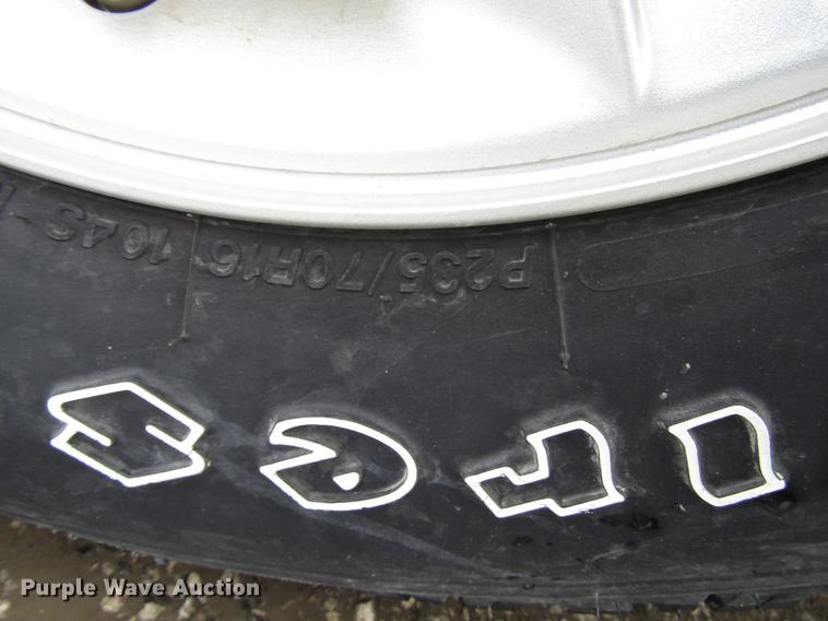 image for item DB6804 2005 Ford Explorer SUV