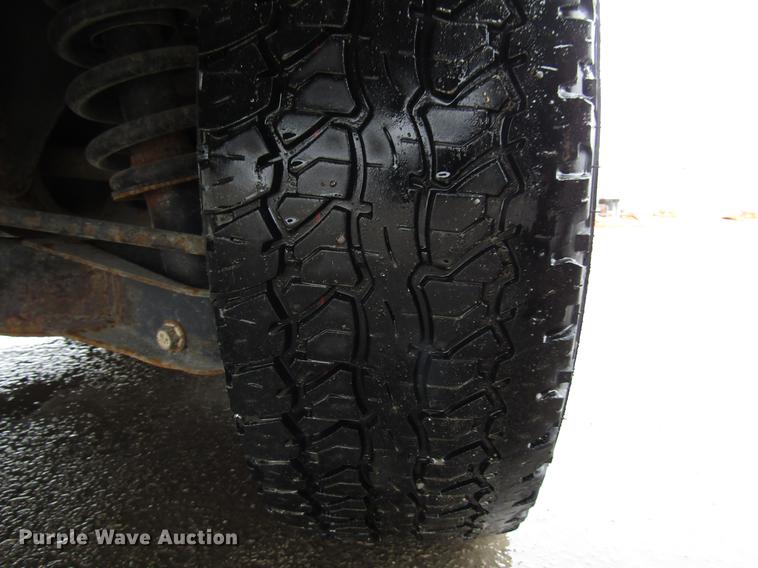 image for item DB6804 2005 Ford Explorer SUV