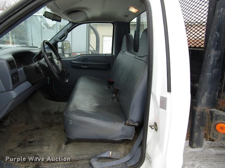 image for item DB6830 1999 Ford F350 Super Duty flatbed pickup truck