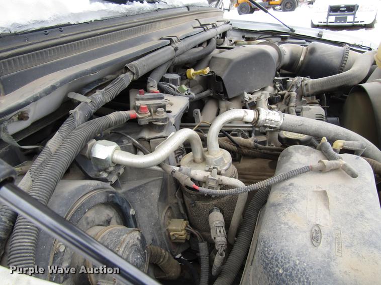 image for item DB6830 1999 Ford F350 Super Duty flatbed pickup truck