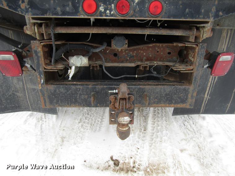 image for item DB6830 1999 Ford F350 Super Duty flatbed pickup truck