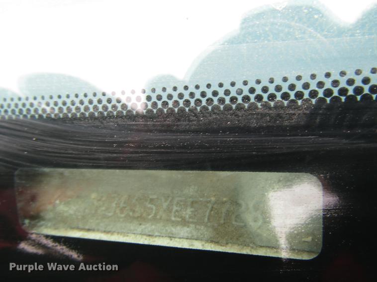 image for item DB6830 1999 Ford F350 Super Duty flatbed pickup truck