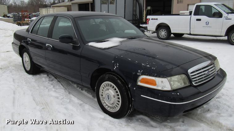 image for item DB6831 2002 Ford Crown Victoria Police Interceptor