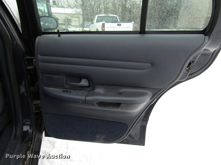 image for item DB6831 2002 Ford Crown Victoria Police Interceptor