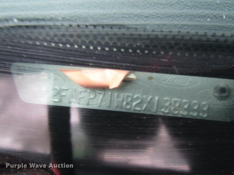 image for item DB6831 2002 Ford Crown Victoria Police Interceptor