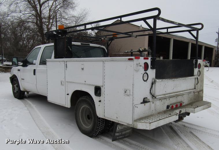 image for item DB6835 2004 Ford F350 Super Duty Crew Cab utility bed pickup truck