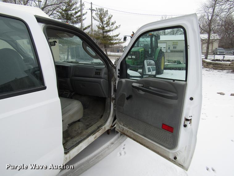 image for item DB6835 2004 Ford F350 Super Duty Crew Cab utility bed pickup truck