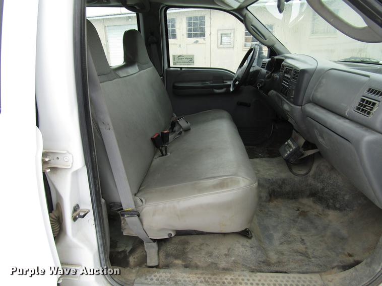 image for item DB6835 2004 Ford F350 Super Duty Crew Cab utility bed pickup truck