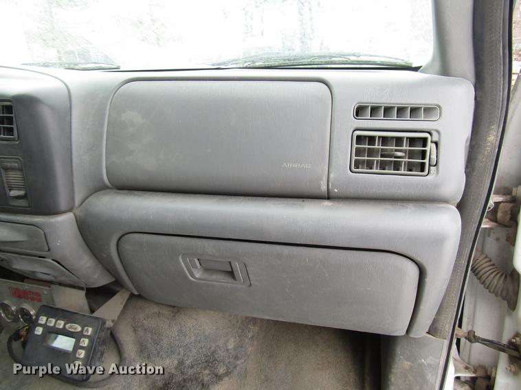 image for item DB6835 2004 Ford F350 Super Duty Crew Cab utility bed pickup truck