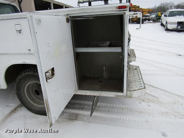 image for item DB6835 2004 Ford F350 Super Duty Crew Cab utility bed pickup truck