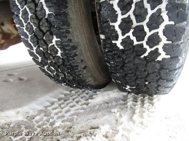 image for item DB6835 2004 Ford F350 Super Duty Crew Cab utility bed pickup truck