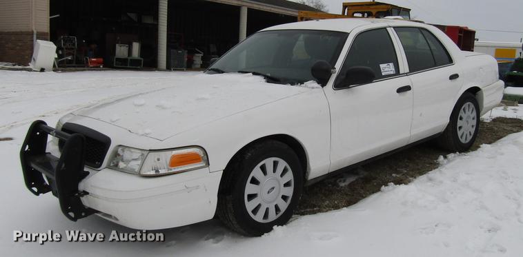 image for item DB6836 2011 Ford Crown Victoria Police Interceptor